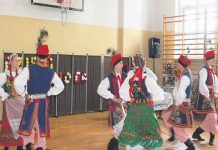 Seniorzy z Nowej Dęby obchodzili swoje święto